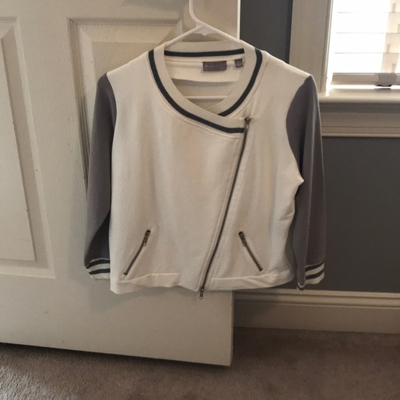 Jacket - Picture 3 of 5